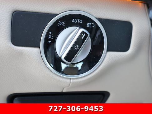 Used 2015 Mercedes-Benz CLS 550 4MATIC image 21