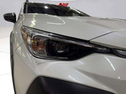 Used 2024 Subaru Crosstrek 2.0i Premium image 61