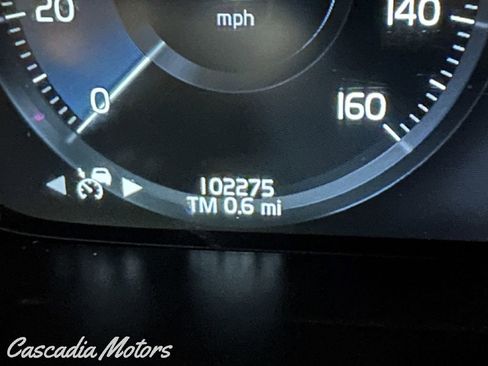 Used 2019 Volvo XC90 T6 Momentum image 17