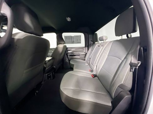 Used 2024 RAM 3500 Big Horn image 29