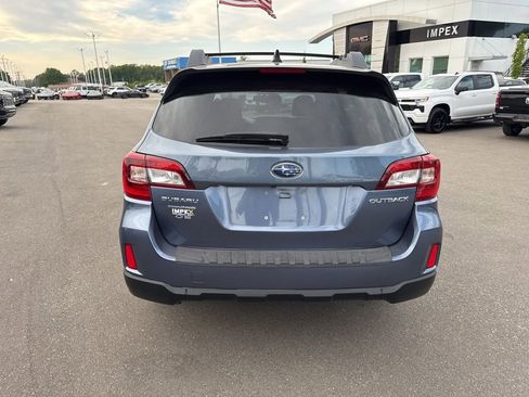 Used 2016 Subaru Outback 2.5i Premium AWD/4WD image 4