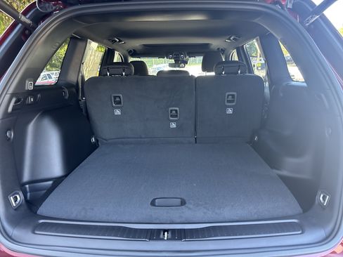 New 2025 Jeep Grand Cherokee Laredo X w/ Luxury Tech Group I image 5