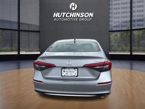 Used 2024 Honda Civic Sport image 4