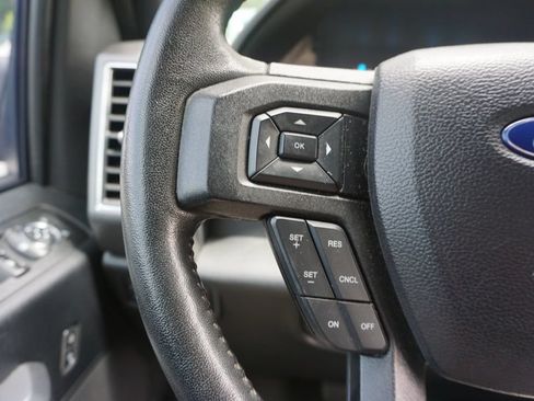 Used 2017 Ford F150 XLT w/ Equipment Group 302A Luxury AWD/4WD image 7