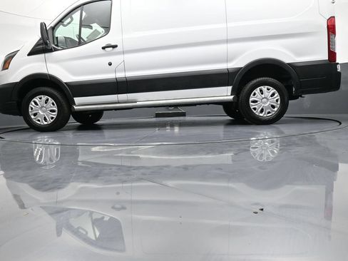 Used 2025 Ford Transit 250 Low Roof w/ Exterior Upgrade Package RWD image 37