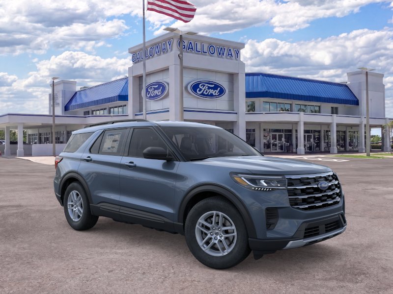New 2026 Ford Explorer Active RWD image 7