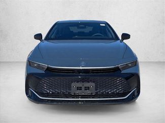 Used 2026 Toyota Crown XLE video 2