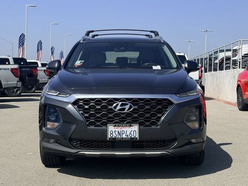 Used 2020 Hyundai Santa Fe SEL w/ Convenience + Premium Package FWD image 2