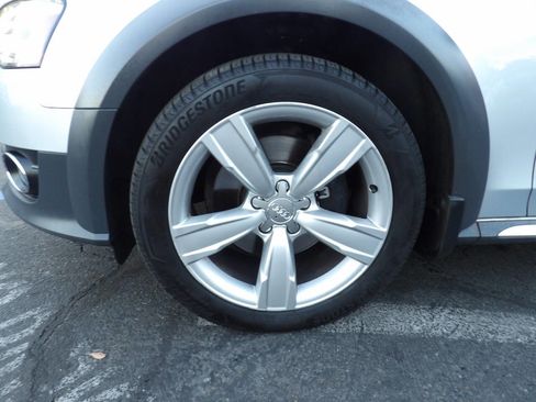 Used 2013 Audi A4 Premium Plus w/ Premium Plus Pkg image 16