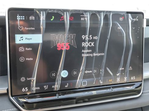 New 2026 Volkswagen Tiguan SE AWD/4WD image 28