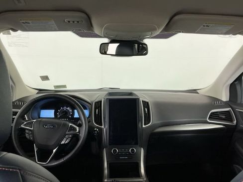 Used 2024 Ford Edge SEL w/ Sport Appearance Package AWD/4WD image 24