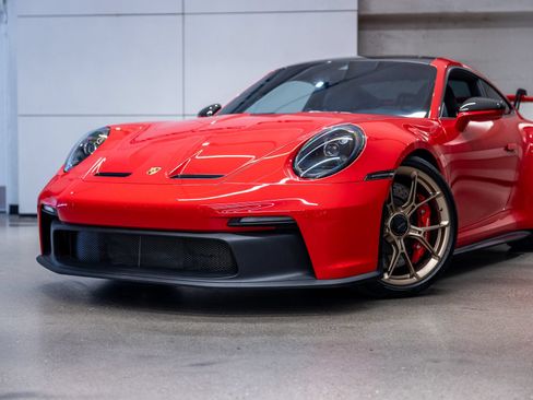 Certified 2024 Porsche 911 GT3 RWD image 23