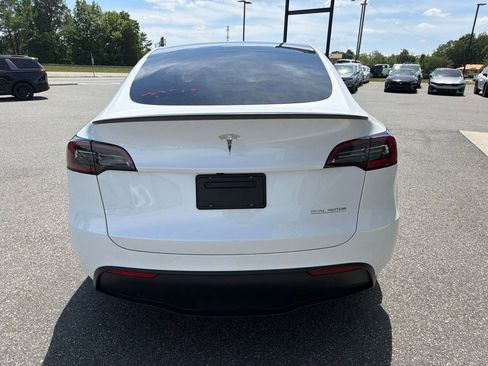 Used 2023 Tesla Model Y Performance AWD/4WD image 6