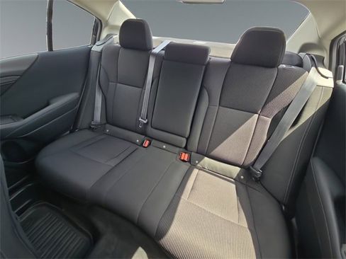 Certified 2022 Subaru Legacy image 17