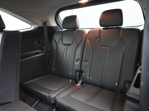 Used 2024 Kia Sorento S FWD image 26