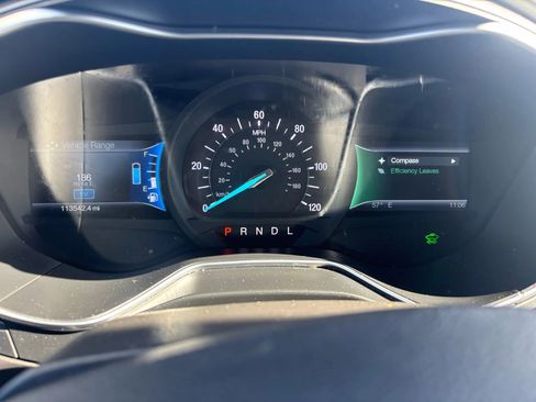 Used 2014 Ford Fusion SE image 12