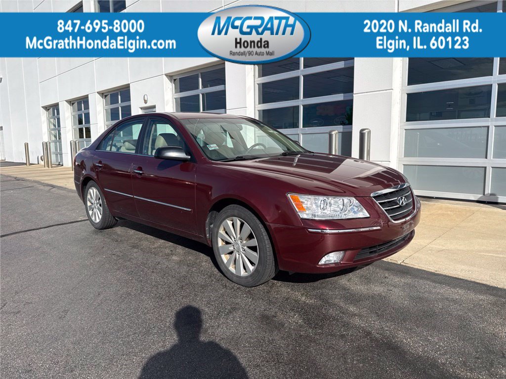 Used 2010 Hyundai Sonata Limited FWD image 1