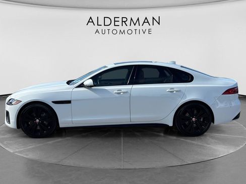 Used 2021 Jaguar XF R-Dynamic SE AWD/4WD image 2