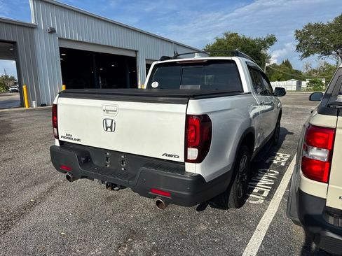 Used 2021 Honda Ridgeline RTL-E image 2