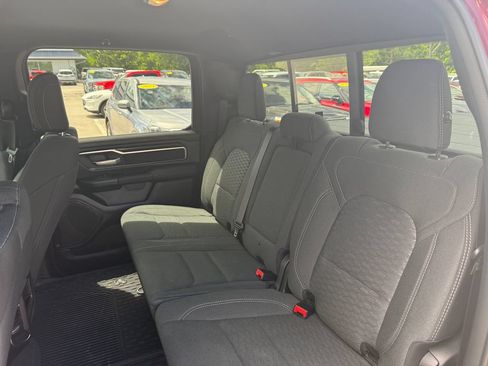 Used 2025 RAM 1500 Big Horn AWD/4WD image 37