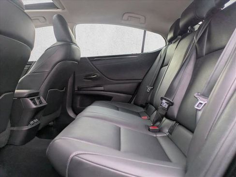 Used 2020 Lexus ES 300h ES 300h image 23