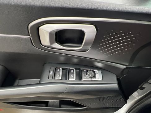 Used 2023 Kia Sorento EX image 15