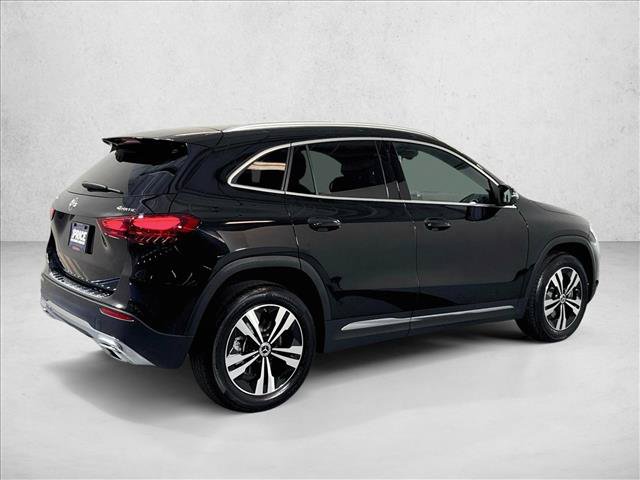Used 2026 Mercedes-Benz GLA 250 4MATIC image 5