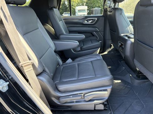 Used 2021 Chevrolet Tahoe LT w/ Rear Media and Nav Package image 15