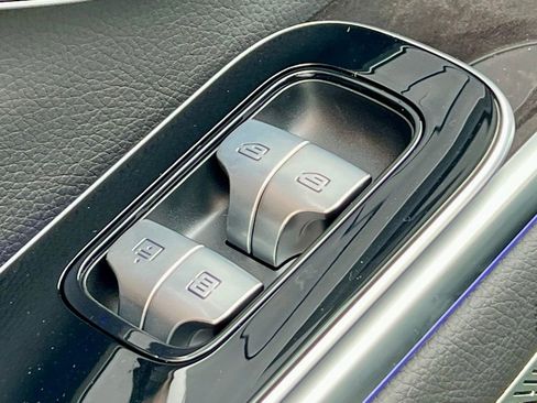 Certified 2026 Mercedes-Benz S 500 S 500 image 34