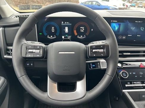 Used 2025 Hyundai Santa Fe SEL image 11