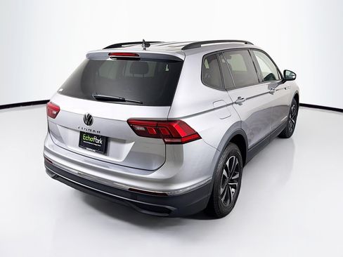 Used 2024 Volkswagen Tiguan S FWD image 9