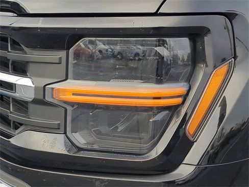 Used 2024 Ford F150 XLT w/ Mobile Office Package image 9
