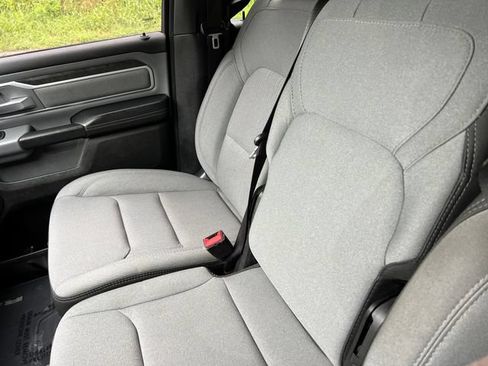 Used 2022 RAM 1500 Big Horn AWD/4WD image 20