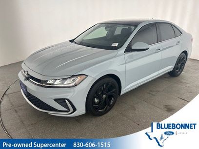 Used 2025 Volkswagen Jetta SE