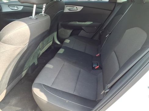 Used 2024 Kia Forte LX image 11