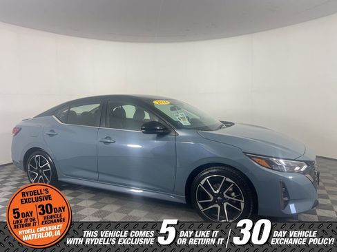 Used 2024 Nissan Sentra SR image 4