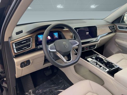 New 2026 Volkswagen Atlas SE image 35