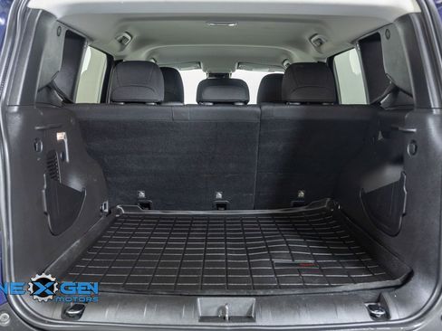 Used 2020 Jeep Renegade Trailhawk w/ Cold Weather Group image 33