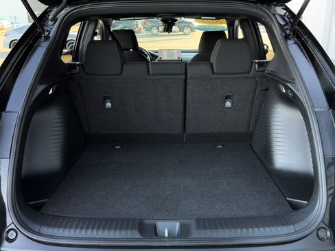 Certified 2025 Honda HR-V Sport image 23