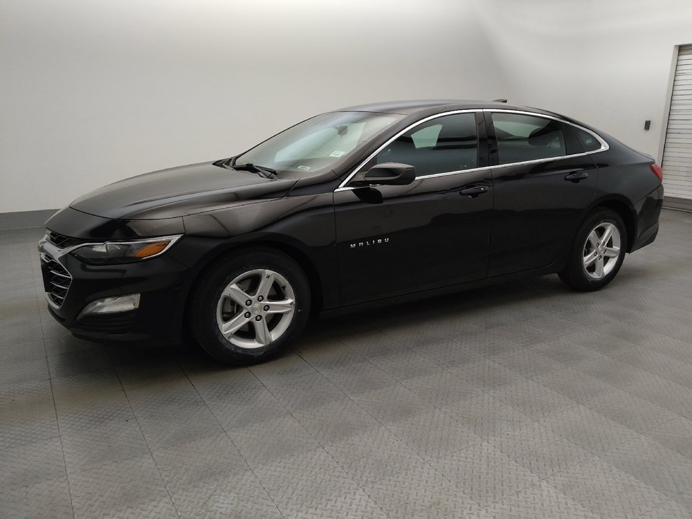 Used 2023 Chevrolet Malibu LT FWD image 2