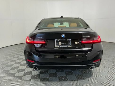 Certified 2025 BMW 330i xDrive Sedan w/ Premium Package AWD/4WD image 6