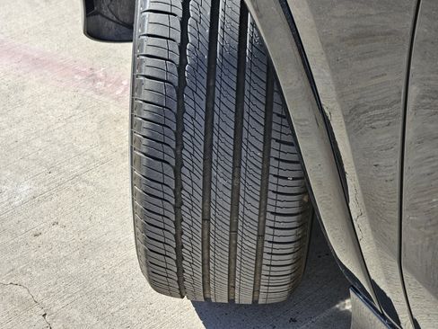 Certified 2026 Mercedes-Benz GLE 350 4MATIC image 13