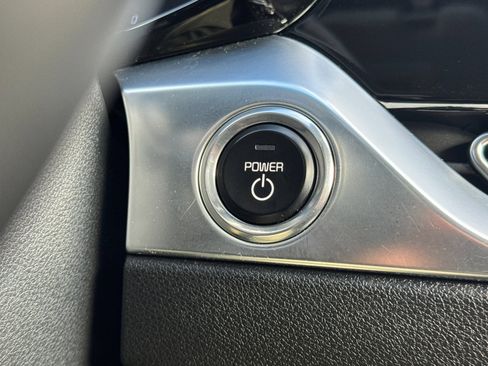 Used 2022 Kia Niro EX image 23