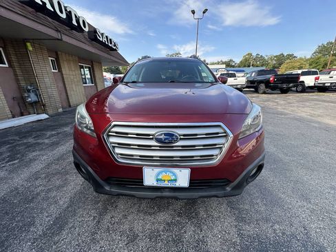 Used 2016 Subaru Outback 2.5i Premium image 19