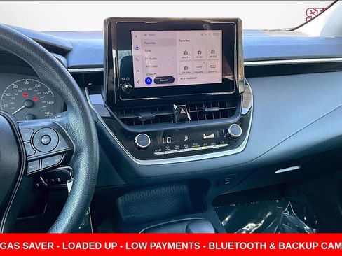 Used 2024 Toyota Corolla LE image 9