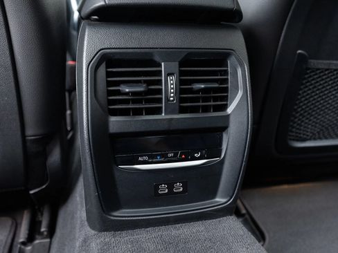 Used 2023 BMW i4 eDrive40 w/ Premium Package RWD image 32