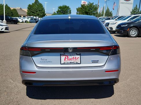 Used 2024 Honda Accord Touring image 14