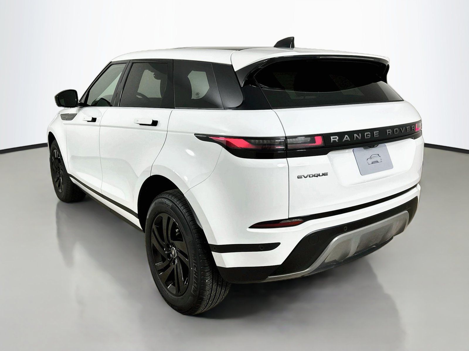 Used 2026 Land Rover Range Rover Evoque S AWD/4WD image 7