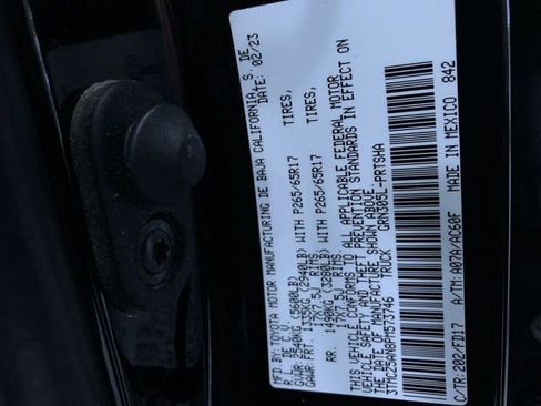 Certified 2023 Toyota Tacoma TRD Sport image 27