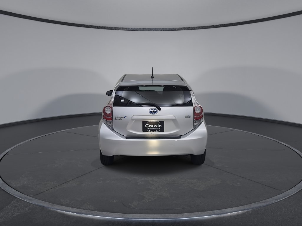 Used 2013 Toyota Prius C Two FWD image 14